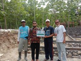 PENYERAHAN BANTUAN DANA CSR DARI BDG KE RUMAH BENCANA BULU KARANGMOJO